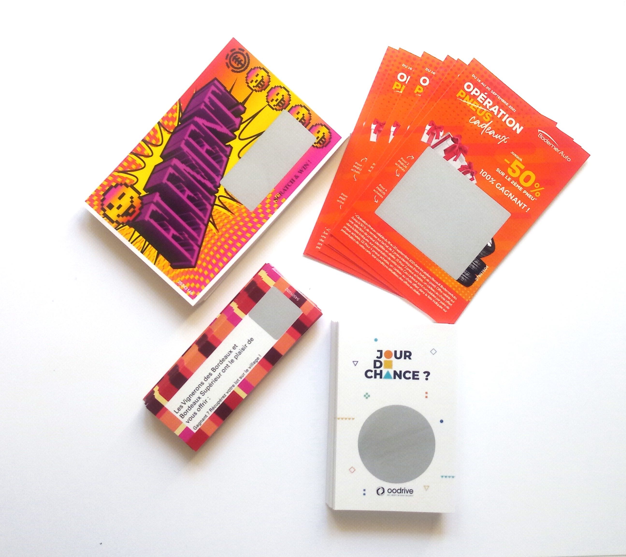 Les portes-ouvertes sont un excellent moyen pour un commerce de se faire connaître, notamment pour un club de sport. Souvent organisées en début d’année scolaire ou vers la fin des vacances d’été, elles vont permettre au club de mettre en avant les cours de sport ou les machines dont il dispose afin de recruter de nouveaux abonnés. Pour mettre toutes vos chances de votre côté et attirer un maximum de public, pourquoi ne pas utiliser un support original comme la carte à gratter personnalisée ?