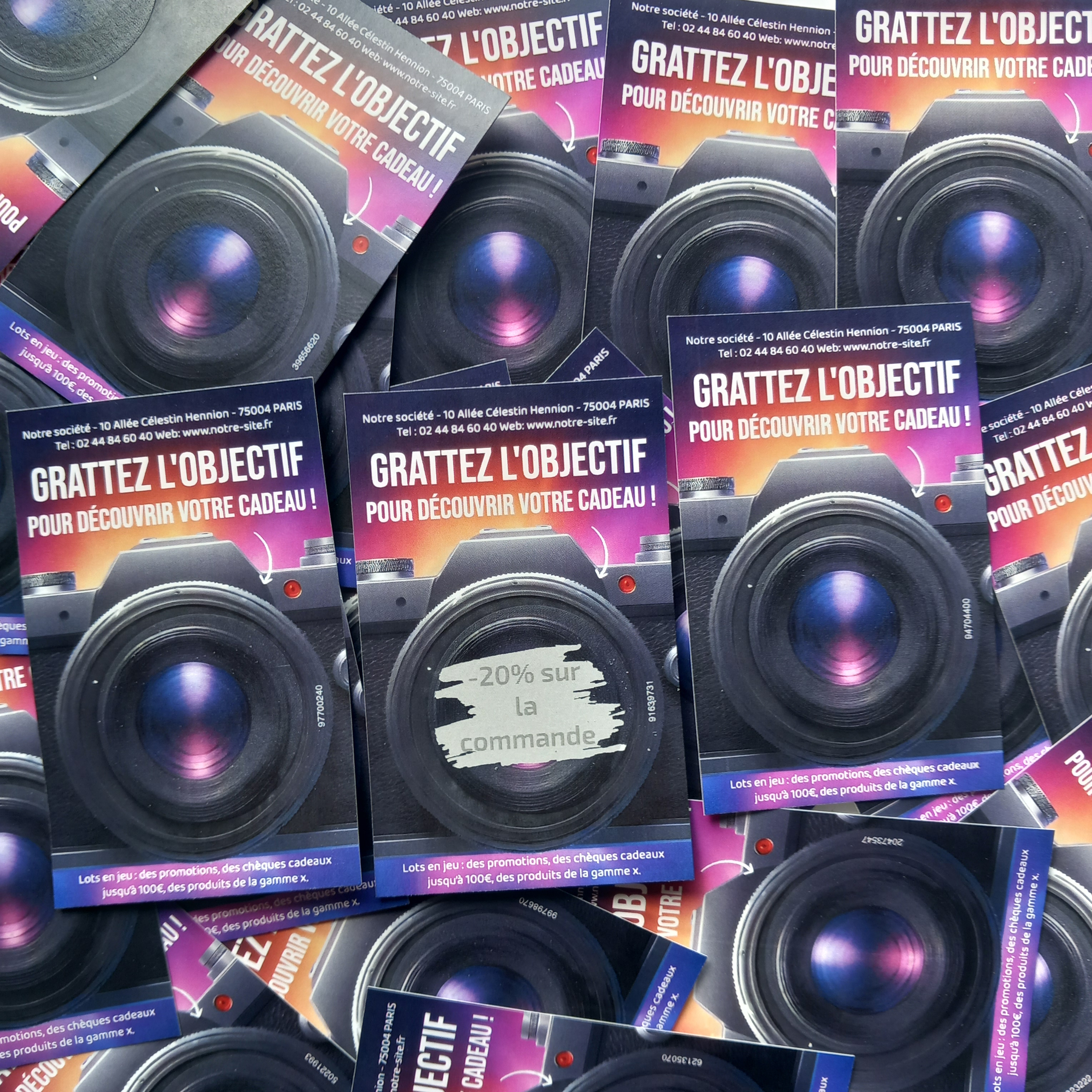 En offrant une expérience ludique et interactive, les jeux à gratter captivent l’attention des consommateurs et augmentent significativement l’engagement des clients avec les marques. Grâce à leur côté excitant, ils permettent aux entreprises de générer un fort impact marketing, tout en offrant des avantages intéressants. Que ce soit pour fidéliser les clients existants ou attirer de nouveaux prospects, ces précieux outils peuvent s’intégrer à une stratégie promotionnelle efficace et divertissante.